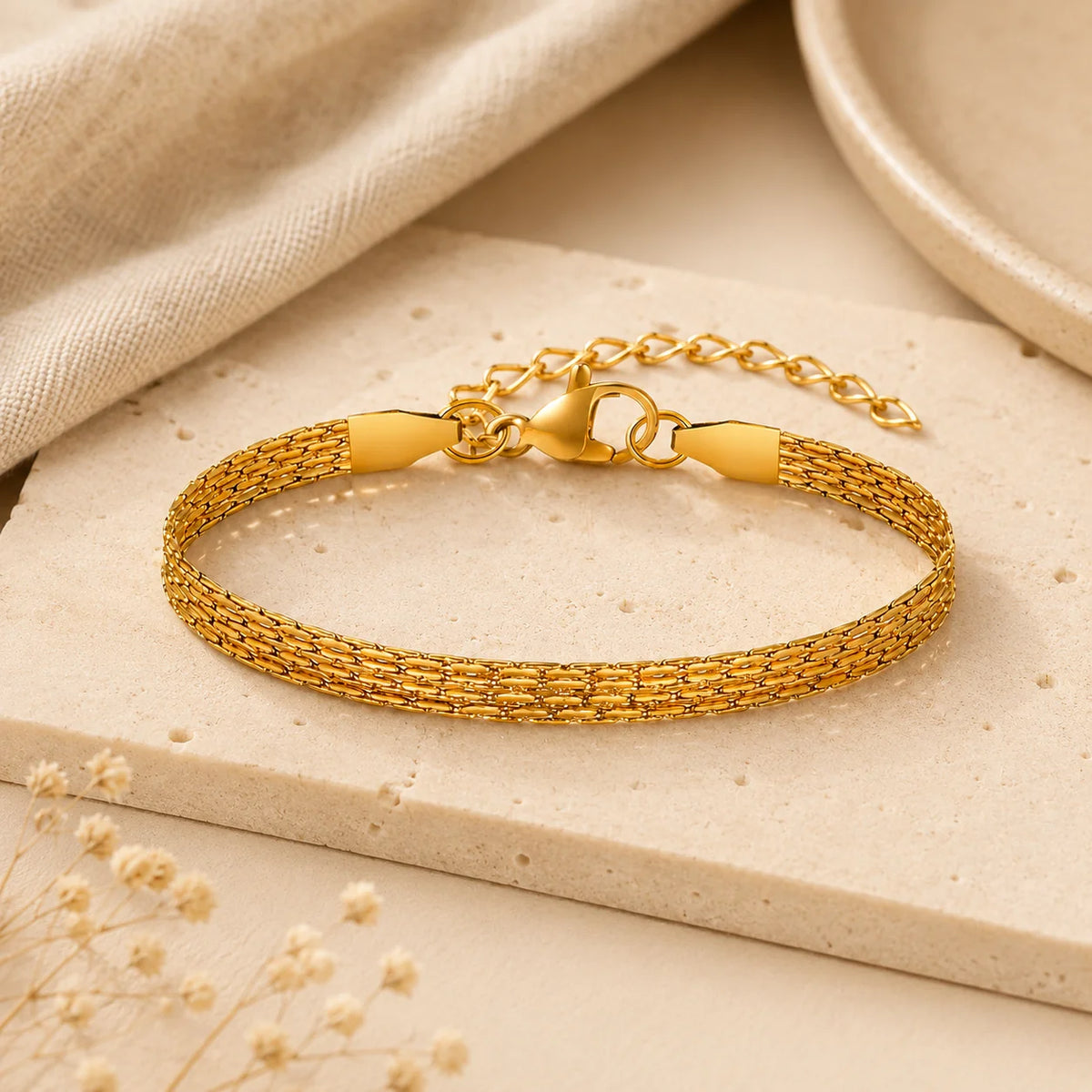 Bracelet Cascade de Chaînes Dorées