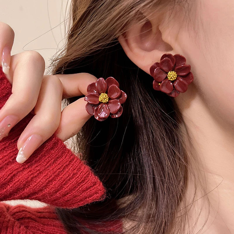 Boucles d'Oreilles Fantaisie Florales & Élégance