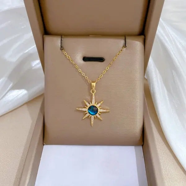 Collier Pendentif Motif Doré