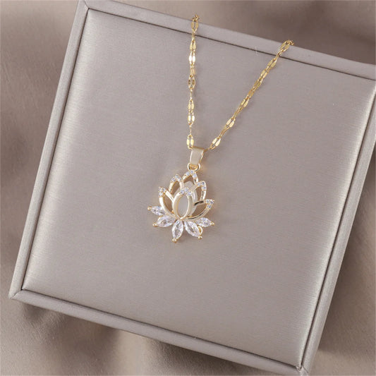 Collier Lotus Doré