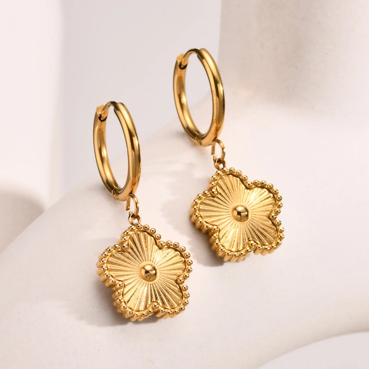 Boucles d'Oreilles Pendantes Fleurs