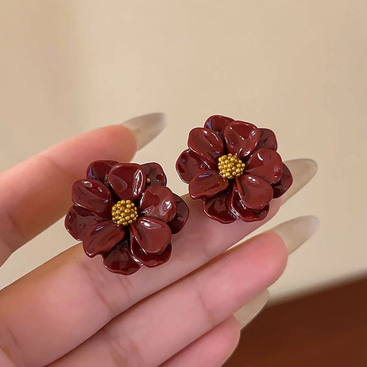 Boucles d'Oreilles Fantaisie Florales & Élégance